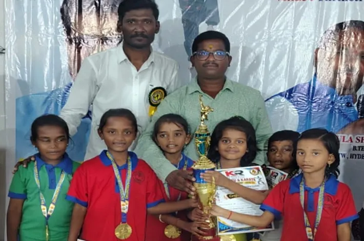 కుంగ్‌ఫూ, కరాటే రాష్ట్ర స్థాయి ఛాంపియన్‌ షిప్‌లో విద్యార్థులు