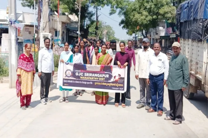 మత్తు పదార్థాలకు దూరంగా ఉండాలి