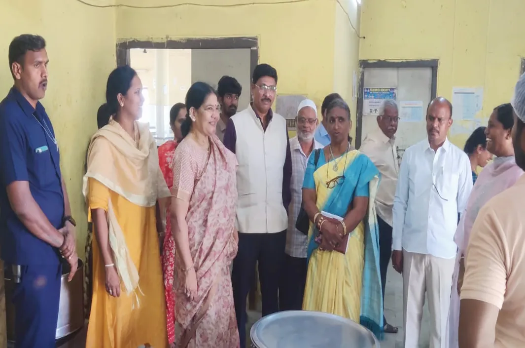 ప్రతి విద్యార్థి జీవిత లక్ష్యం నిర్దేశించుకోవాలి
