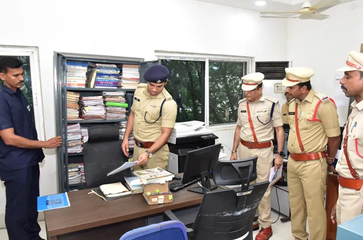 సీసీఆర్‌బీపై సీపీ ఫోకస్.. రికార్డుల నిర్వహణలో నిర్లక్ష్యం వద్దు