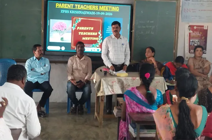 విద్యార్థులు కమ్యూనికేషన్ స్కిల్స్ పెంపొందించుకోవాలి