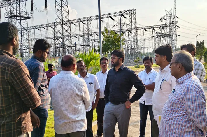 విద్యుత్ ఉపకేంద్రాన్ని పరిశీలించిన టిజి ఎన్పీడీసీఎల్  సీఎండీ 