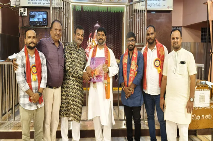 విజయదశమి ఉత్సవాల్లో భక్తులు పెద్ద ఎత్తున పాల్గొన్నాలి 