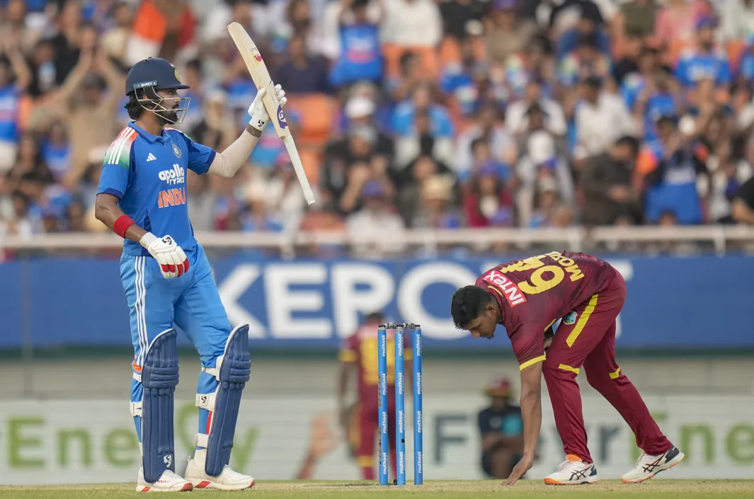 KL Rahul మెరుపులు.. భారీ స్కోర్ దిశగా భారత్