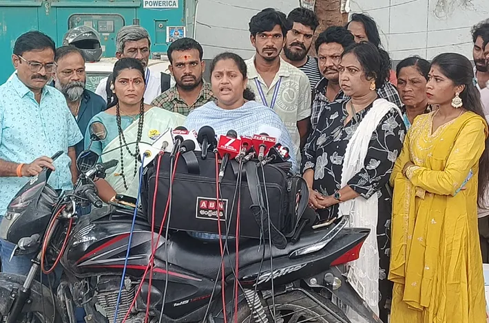 టాలీవుడ్‌లో 24 క్రాఫ్ట్స్ రచ్చ