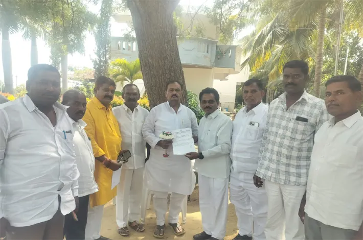 దోమకొండలో నాలుగు లైన్ల రోడ్డుకు ప్రతిపాదనలు