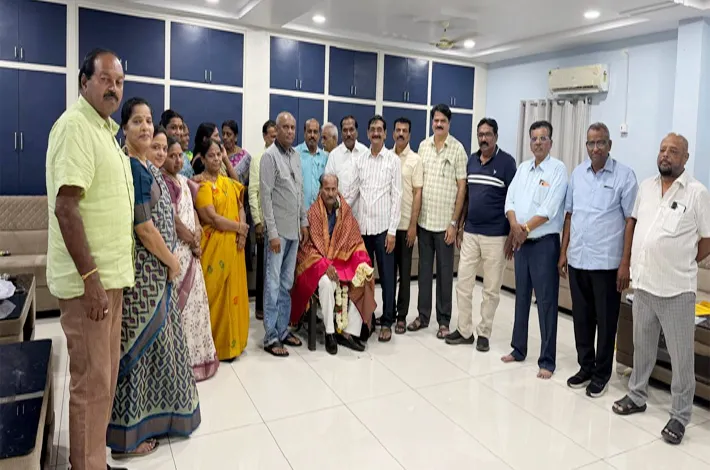 ఏఎంసీ చైర్మన్ నాగేశ్వరరావుకు ఘన సన్మానం
