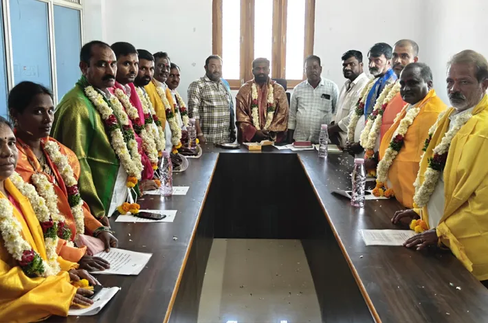 ప్రాథమిక వ్యవసాయ సహకార సంఘం పాలకవర్గం ప్రమాణ స్వీకారం 