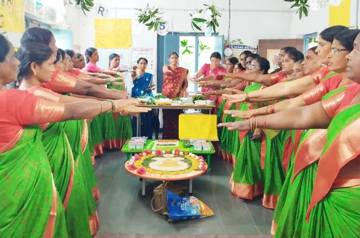 గర్భిణులు, బాలింతలు పౌష్టికాహారం తీసుకోవాలి