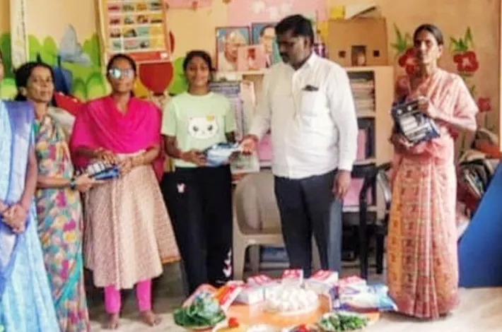 పౌష్టికాహారాన్ని అందించడంలో తల్లిదండ్రులు జాగ్రత్తలు తీసుకోవాలి