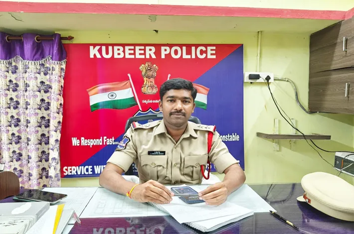 రోడ్డుపై పంటలు ఆరబెట్టొద్దు