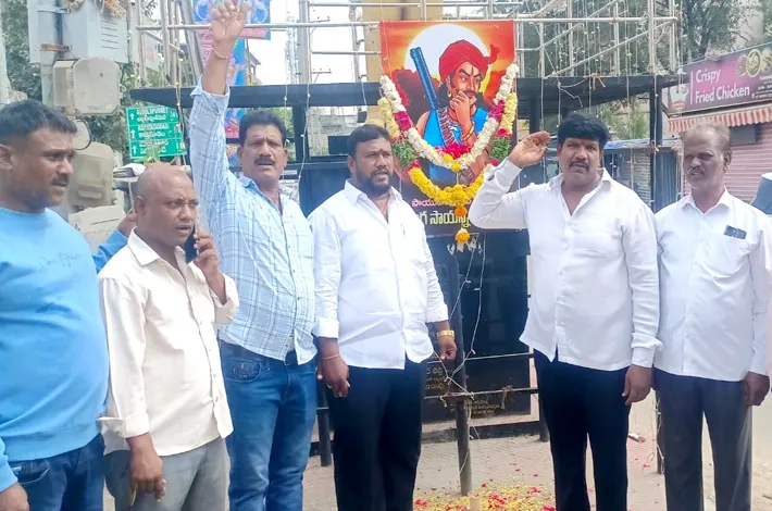 ఘనంగా పండుగ సాయన్న జయంతి వేడుకలు