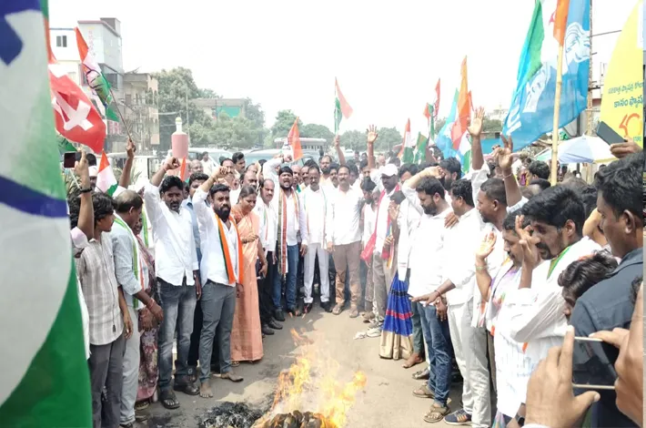 ఓటు కోసం ఇండియా కూటమి పాదయాత్ర