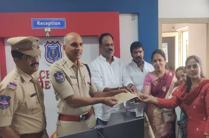 గణేష్ ఉత్సవాల నిర్వహణకు పోలీస్ శాఖ నుంచి ప్రథమ బహుమతి