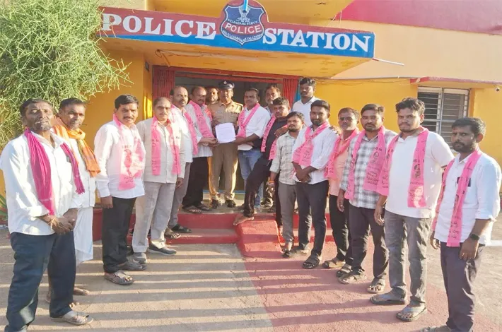 ఎమ్మెల్యే వీరపల్లి శంకర్‌పై చర్యలు తీసుకోండి
