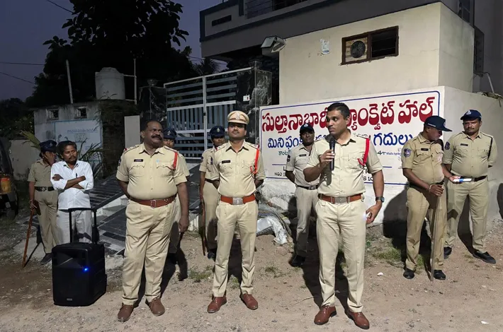 సుల్తానాబాద్ లో కార్డన్ సెర్చ్ 