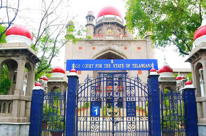 దుకాణాల క్లోజింగ్‌.. హైకోర్టు సీరియస్