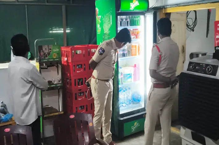 జాతీయ రహదారుల వెంట పోలీసుల ఆకస్మిక తనిఖీలు