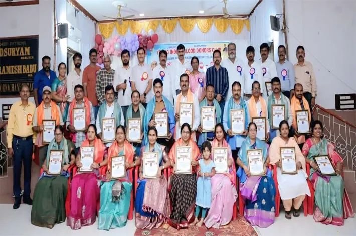 ఉపాధ్యాయులు సమాజానికి దిక్సూచీలు