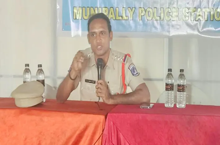వినాయ‌క ఉత్స‌వాల‌ను శాంతియుతంగా జ‌రుపుకోవాలి