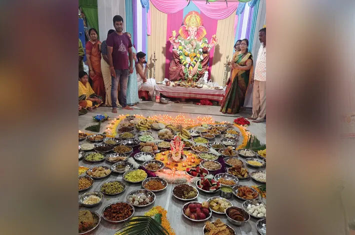 గణపతికి 108 ప్రసాదాల నైవేద్యం