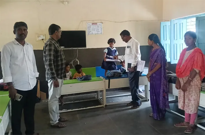 శేరిపల్లి పాఠశాలను సందర్శించిన సెక్టోరియల్ ఆఫీసర్