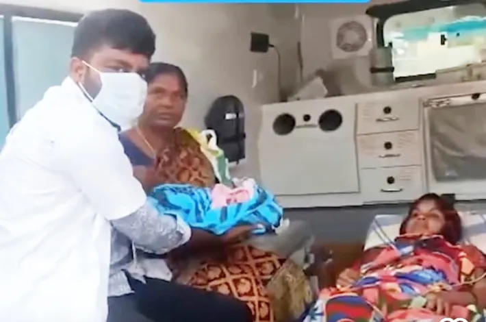 అపర సంజీవనికి ‘వేతన’ కష్టం