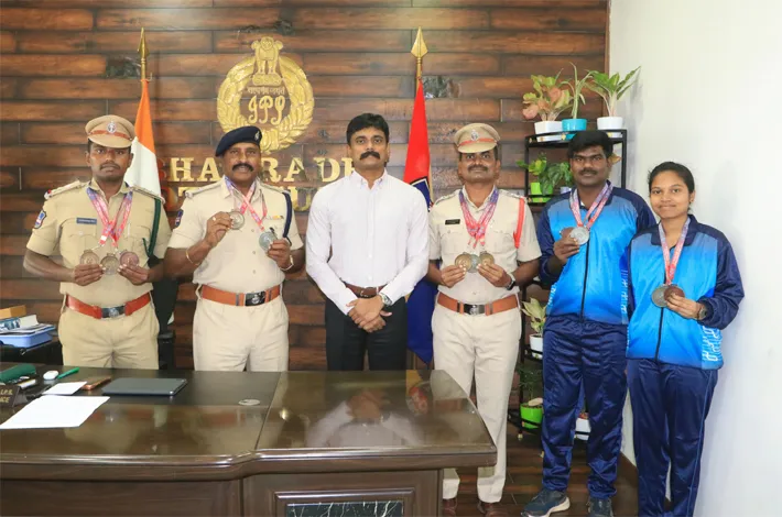 తెలంగాణ పోలీస్ స్పోర్ట్స్ & గేమ్స్ మీట్‌లో జిల్లాకు  9 పతకాలు 