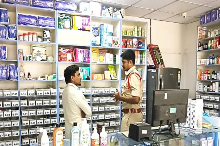 ప్రిస్క్రిప్షన్ లేకుండా మందులు అమ్మొద్దు
