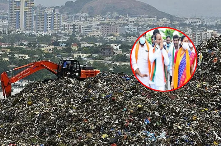 సందిగ్ధతకు తెర...ఈటల పాదయాత్ర షురూ!