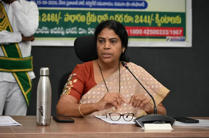 వానాకాలం వరి ధాన్యం కొనుగోలుకు పకడ్బందీ ఏర్పాట్లు చేయాలి 