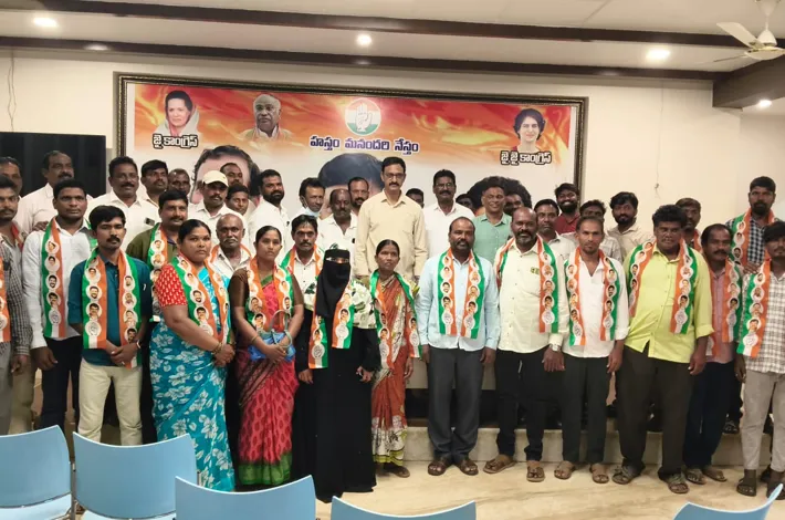 కాంగ్రెస్‌లోకి వలసల జోరు