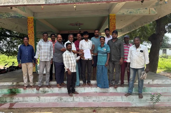 అక్కరాజుపల్లిలో కాంగ్రెస్ ఎస్సీ సెల్ కమిటీ ఏకగ్రీవ ఎన్నిక