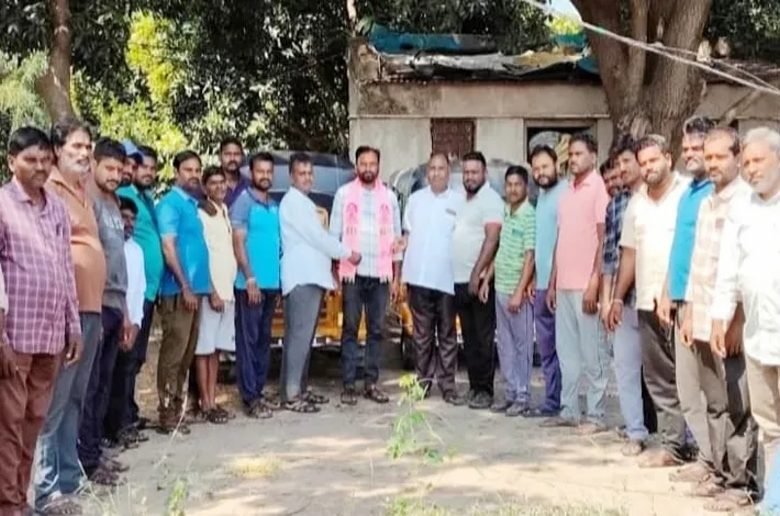 బీఆర్ఎస్ పార్టీ గ్రామ శాఖ అధ్యక్షుడిగా చెవుల రాకేష్