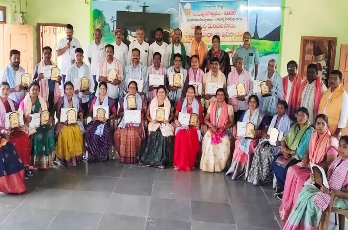 ఉత్తమ ఉపాధ్యాయులకు ఘన సన్మానం