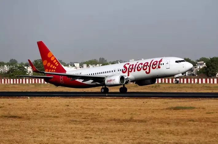 ఢిల్లీ ఎయిర్ పోర్ట్‎లో టెక్నికల్ ఇష్యూ